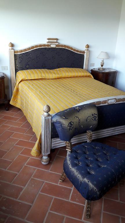 Residenza Il Platano Fortilizio Di Campiglia Rapolano Terme Luaran gambar