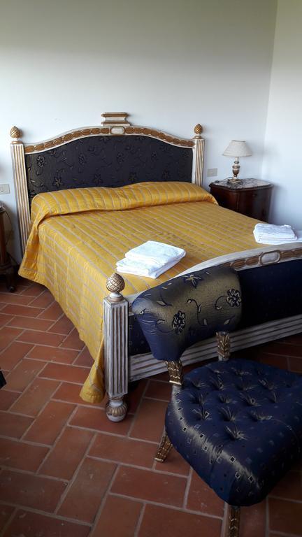 Residenza Il Platano Fortilizio Di Campiglia Rapolano Terme Luaran gambar